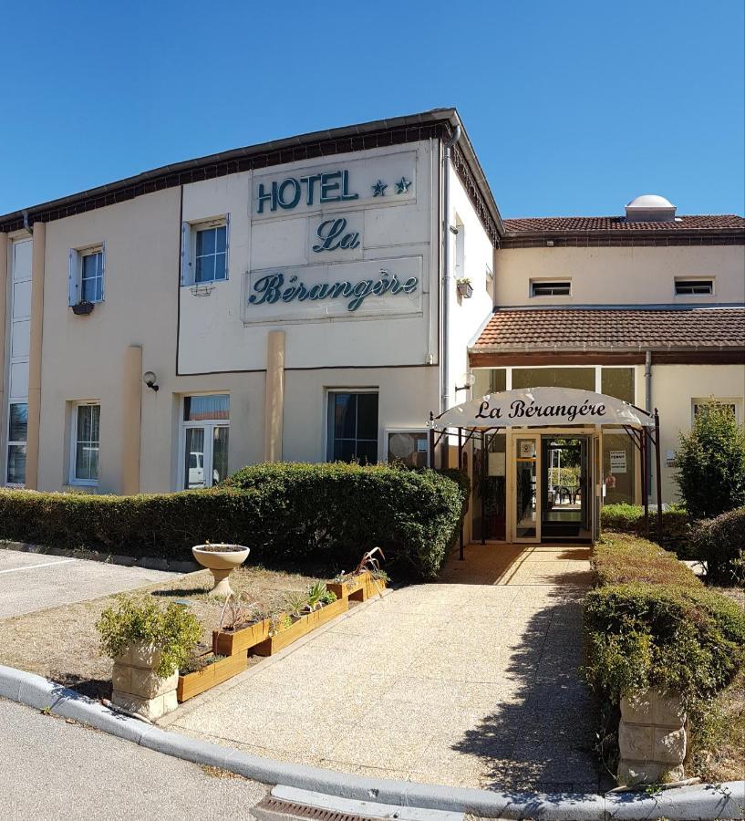 Hotel La Berangere Pérouges Exterior photo