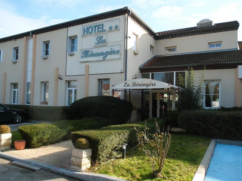 Hotel La Berangere Pérouges Exterior photo