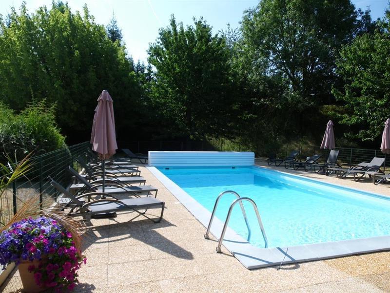Hotel La Berangere Pérouges Exterior photo